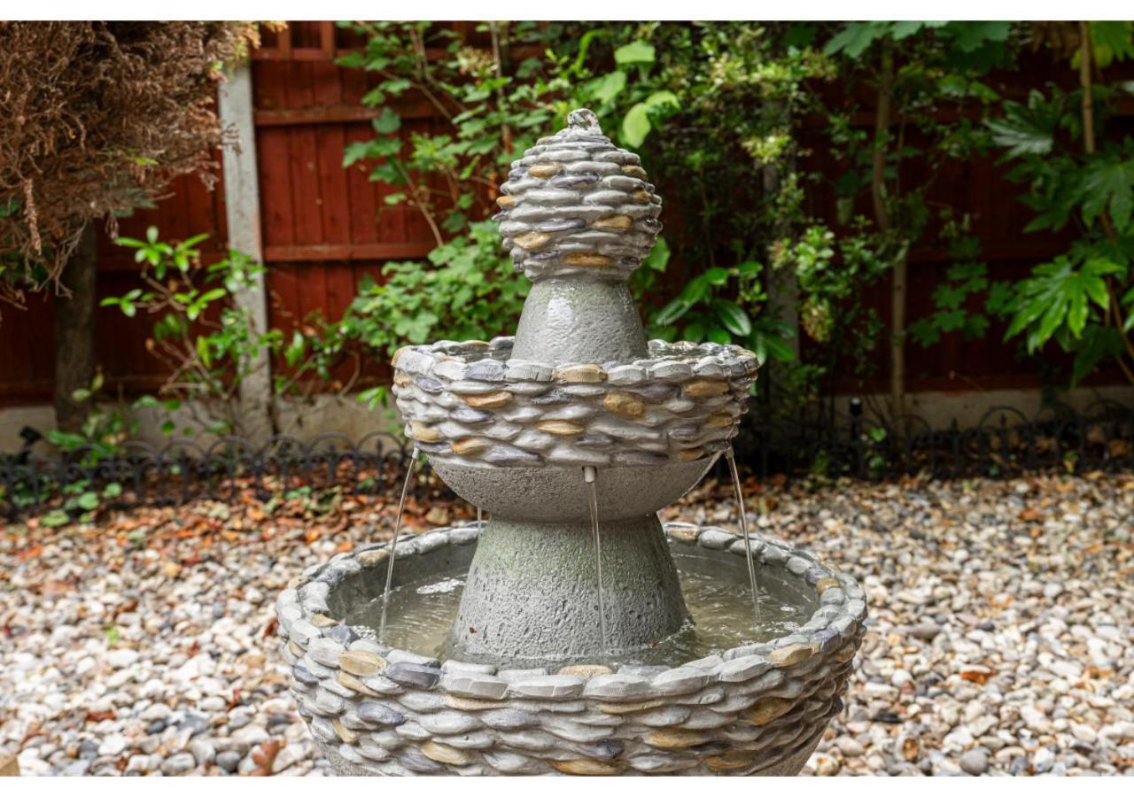 Nature's Serenade:3br Classic Home-jacuzzi & Sauna Apartment *