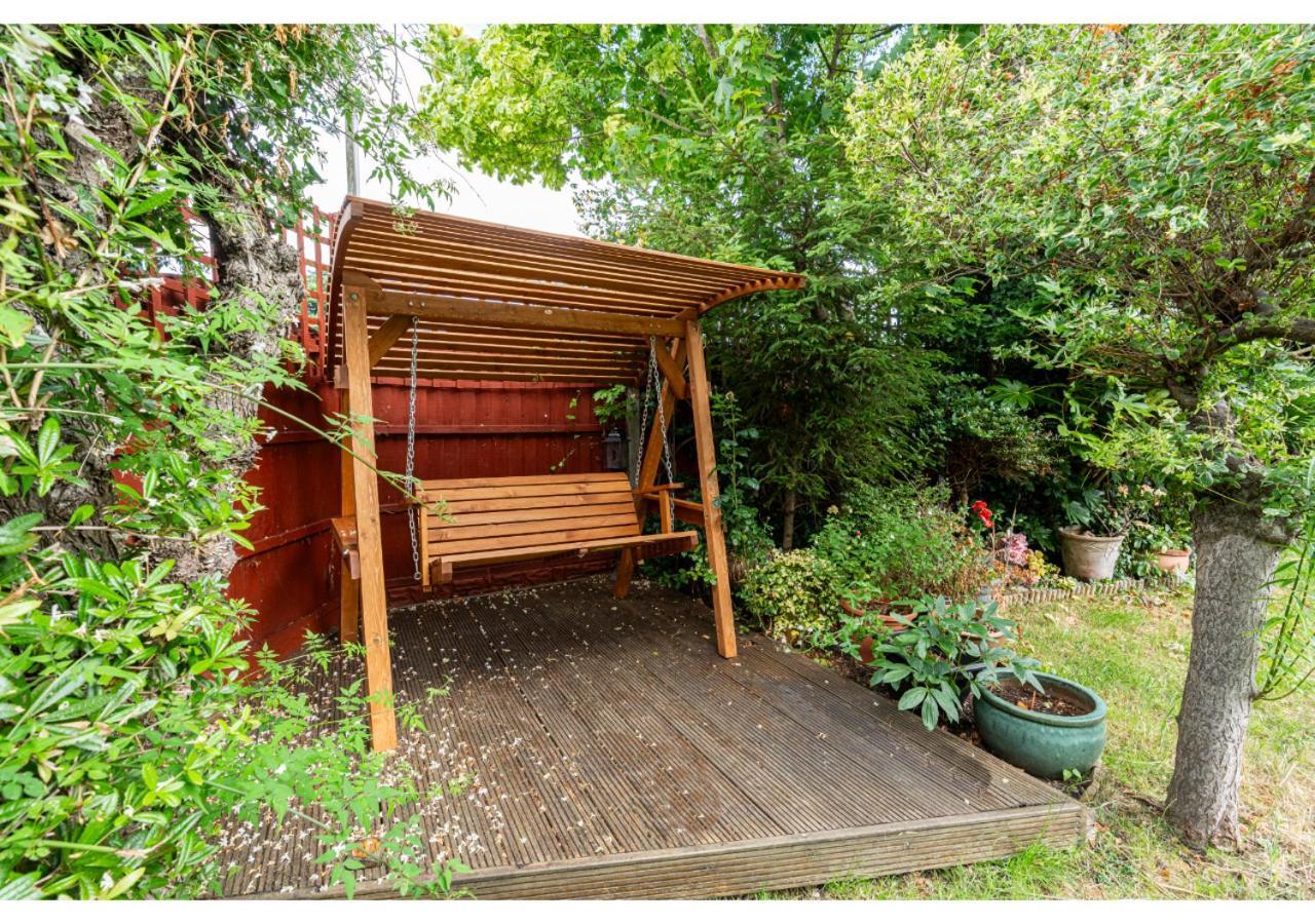Nature's Serenade:3br Classic Home-jacuzzi & Sauna Apartment *